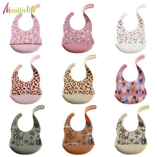 Silicone bibs with fun print